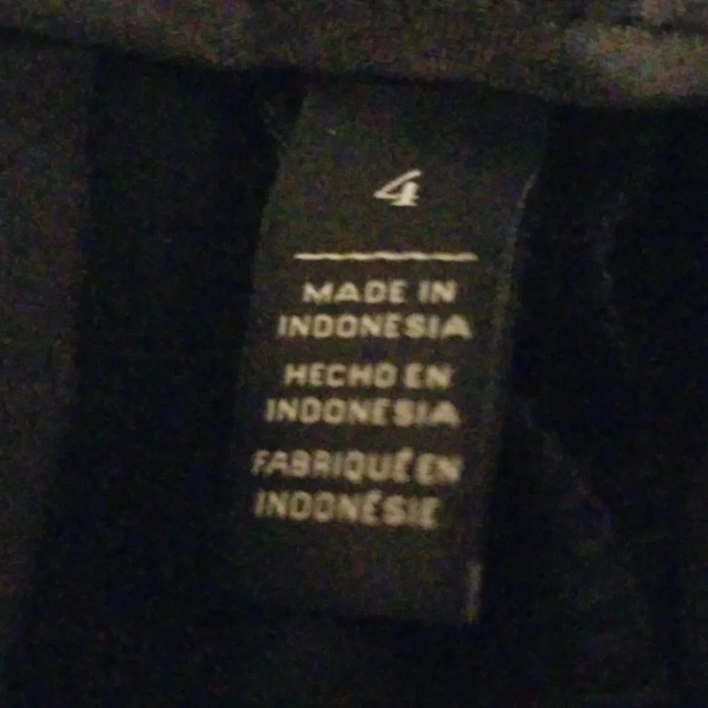 White House Black Market "The Boot" Pants - Picture 6 of 6